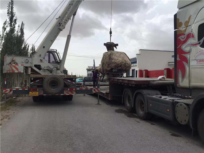 凌海市狭窄场地（如小区、车间）适合用哪种吊车？